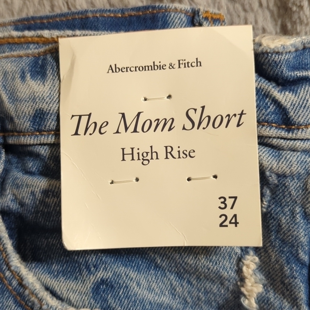 High Rise Distressed Mom Shorts - Picture 5 of 9